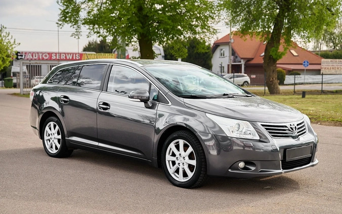 Toyota Avensis cena 28900 przebieg: 214000, rok produkcji 2009 z Sieradz małe 742